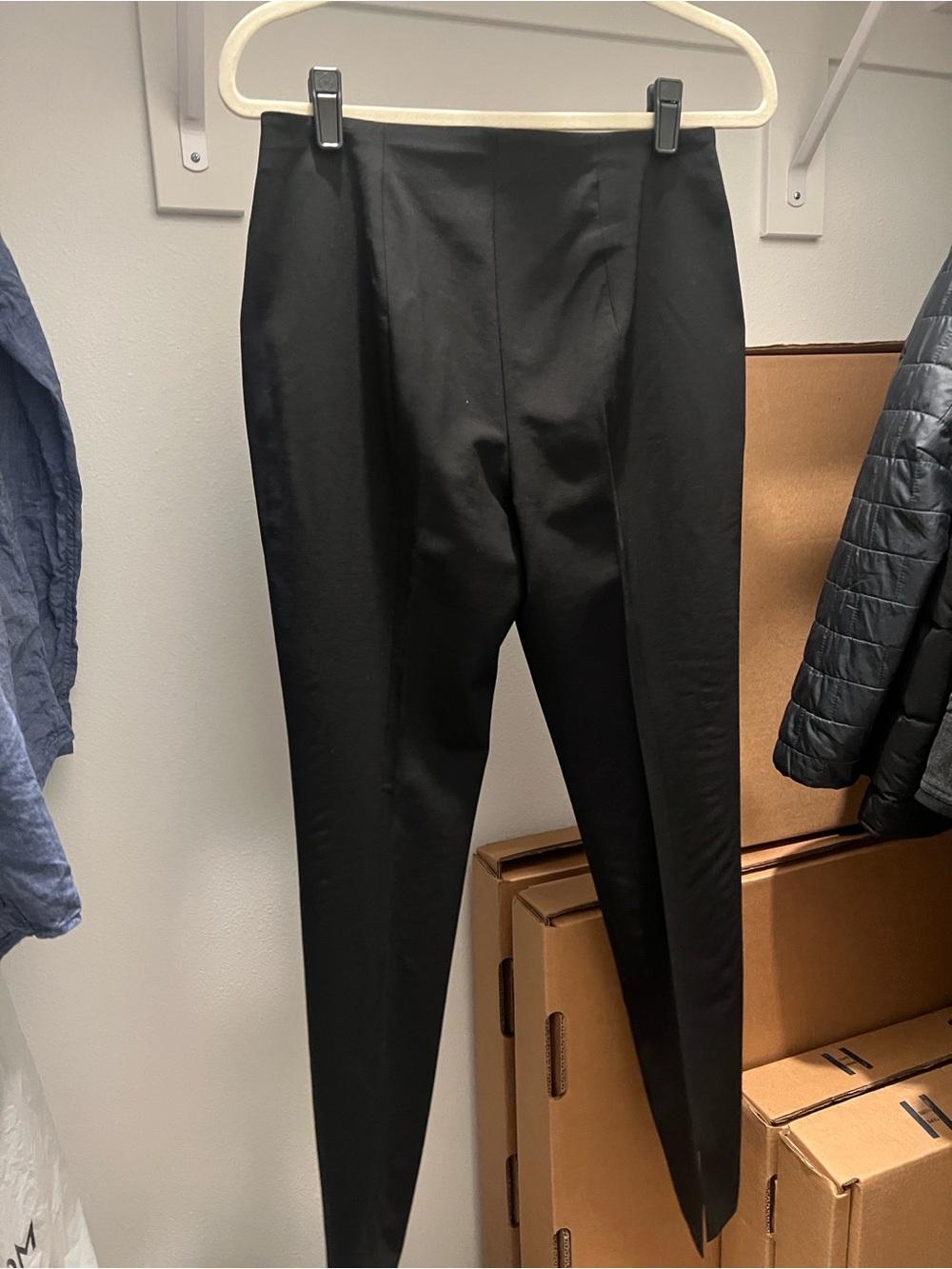 Theory Black Straight-Leg Women's Pants